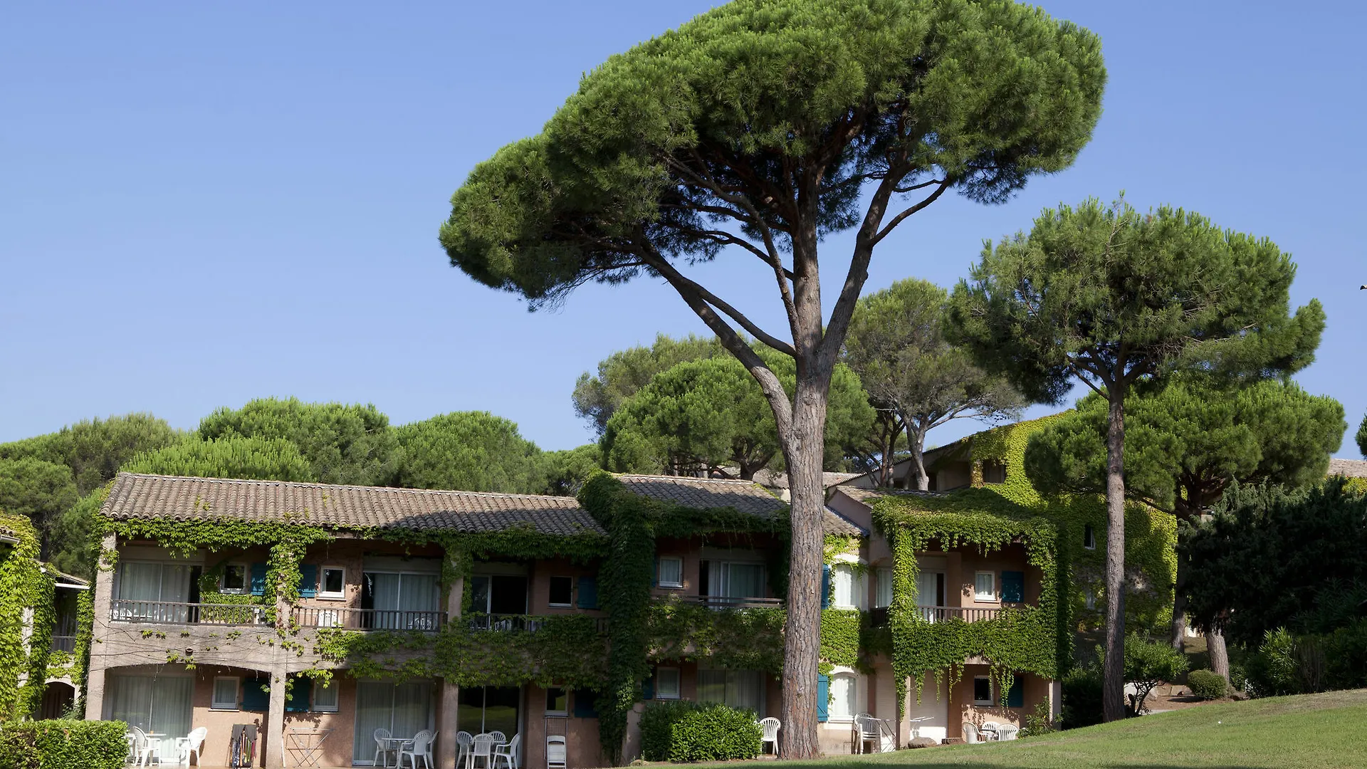 Maeva Residence Valescure Saint-Raphaël France