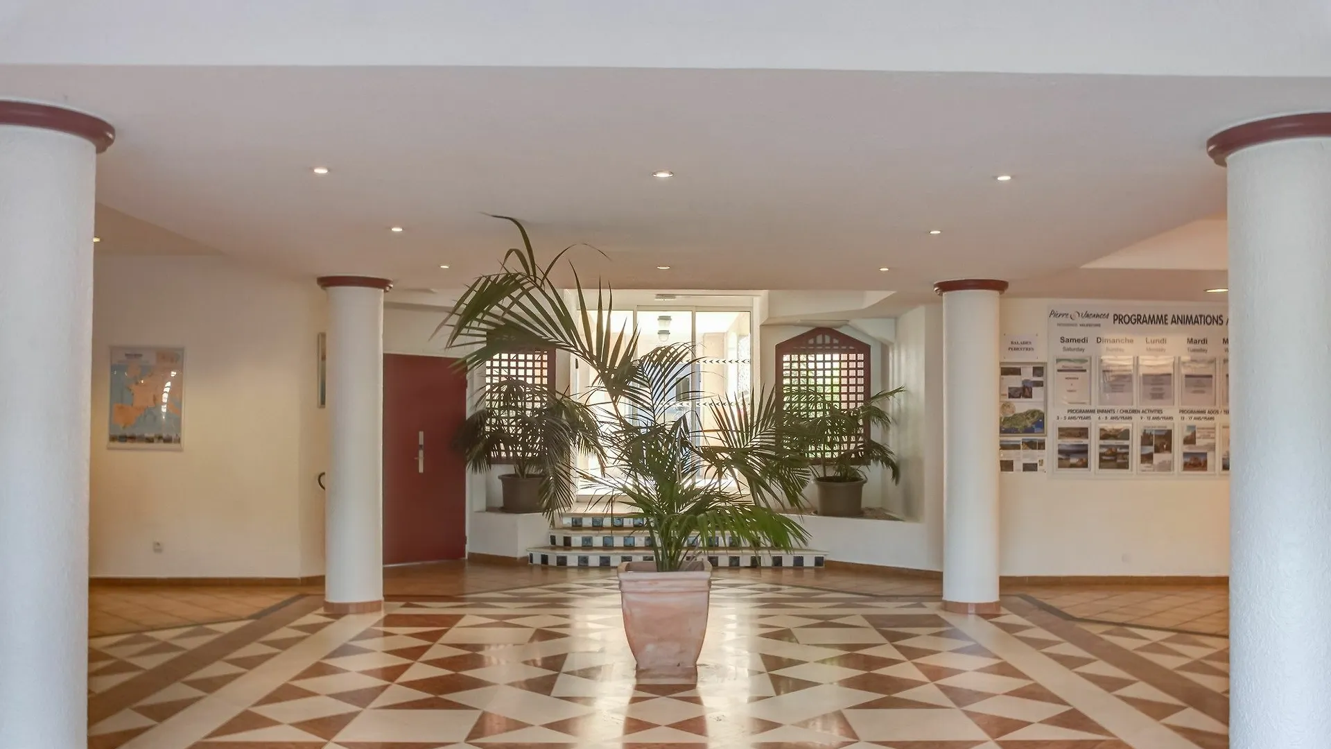 Maeva Residence Valescure Saint-Raphaël Hotel